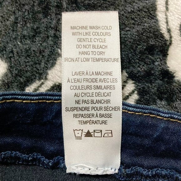 RICKI'S Plus-size dark blue denim capri pants VINTAGE sz 14 XL 1X XXL 2X capris - Picture 9 of 11